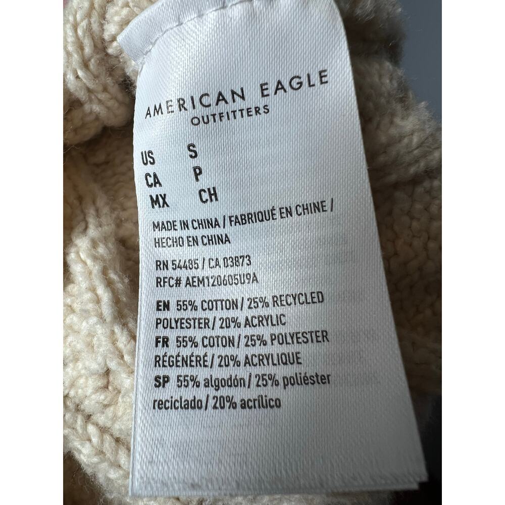 American Eagle Cable Knit Fisherman Cropped Y2K Cream Button Cardigan Sz Small - Picture 9 of 9